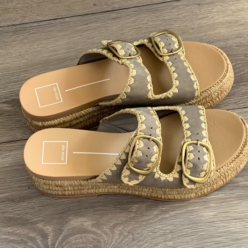 New Dolce Vita sandal genuine leather size 9.5